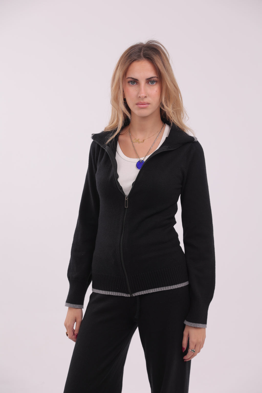 Two Tone Knit Zip Up in Black