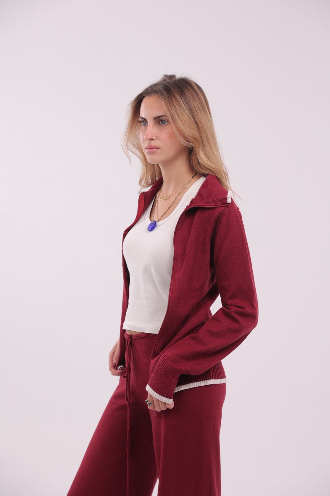 Two Tone Knit Zip Up in Burgundy