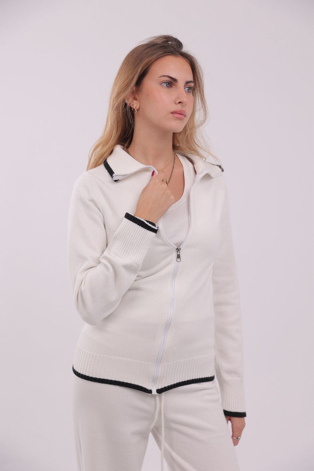 Two Tone Knit Zip Up in White